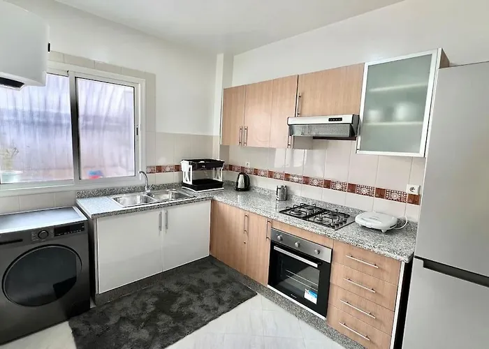 T6 Appartement Entierement Neuf Au Coeur De Temara