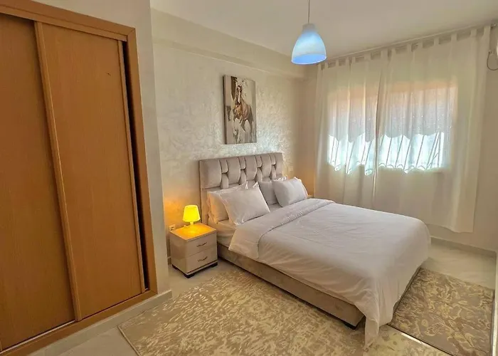 T6 Appartement Entierement Neuf Au Coeur De Temara